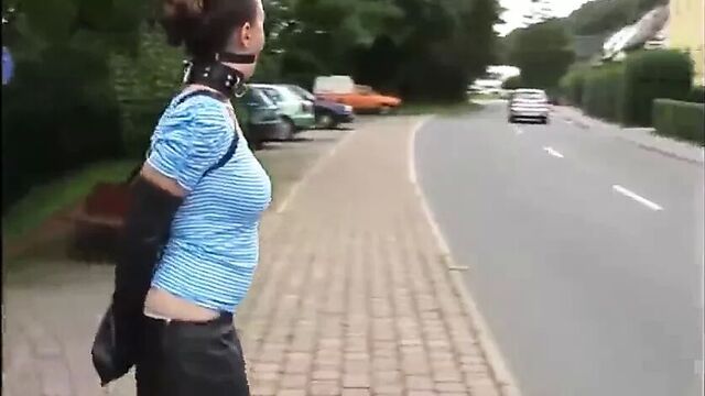 Ballgag armbinder public