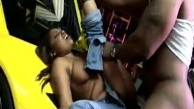 Ghetto ho fucked in her torn jeans