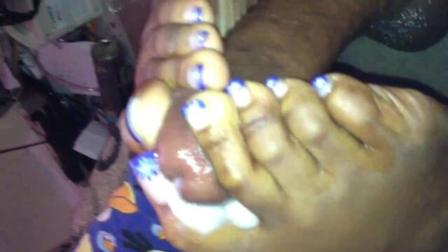 Designer Toes Footjob