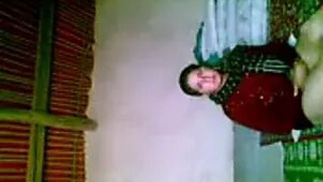 IRAN Amateur Sex with Hot Beautiful Persian Village Milf MA