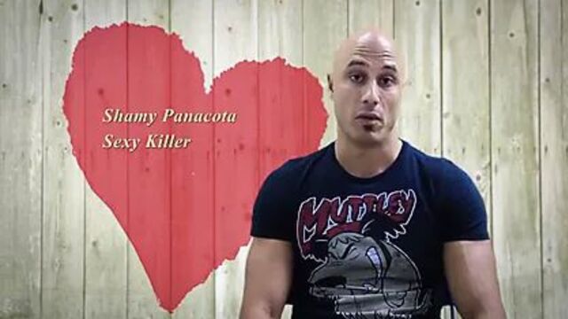 MILF Victoria meets a stud on her first date and fucks him