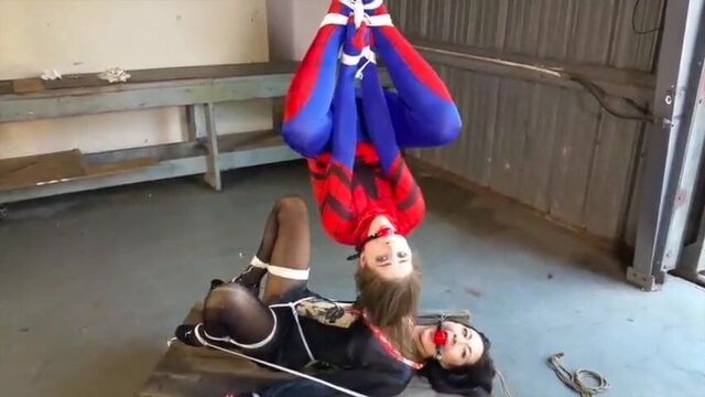 Spidergirl Caught and Unmasked
