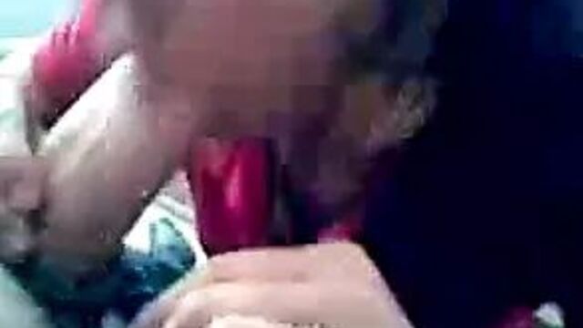 Kazakh secretary sucking her boss at office