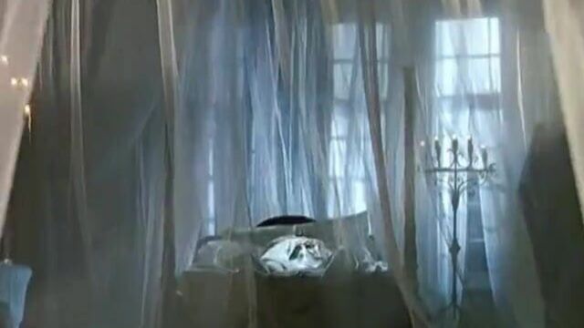 Valentina Vargas - Hellraiser