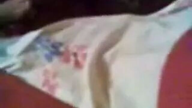 Sen ablami sik ben cekeyim diyor hatun