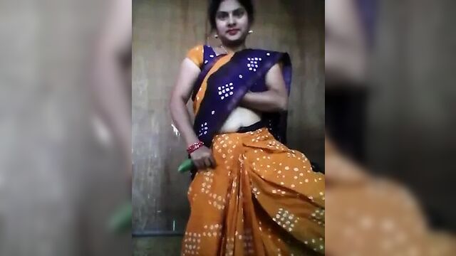 Desi Bhabhi - Video Chat