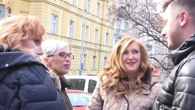 Whore cheating mom is pleasing son stepmom big dick