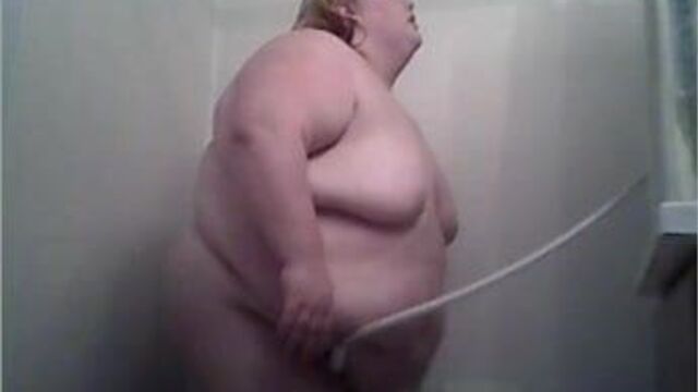 Very fatty loves to masturbate