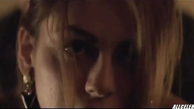 Miriam Leone in 1992 - S01E05