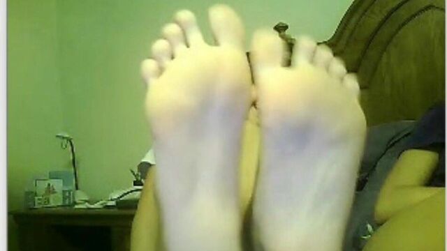 Chatroulette girls feet 6