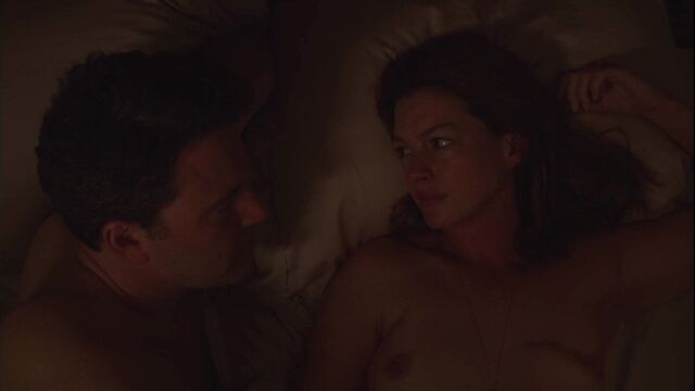 Anne Hathaway - ''The Last Thing He Wanted''