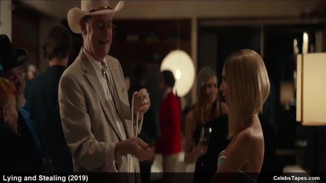 Emily Ratajkowski topless and sexy lingerie movie scenes