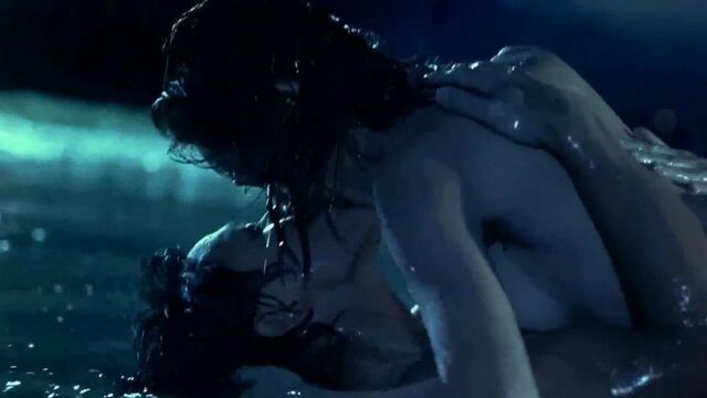 Naked Weapon - Maggie Q