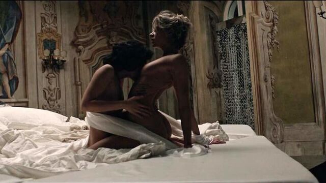 Analeigh Tipton Nude Lesbian Sex Scene On ScandalPlanetCom