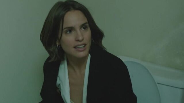 Veronica Echegui - Me Eestas Matando Susana