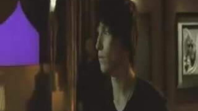 Jessica Biel shows it