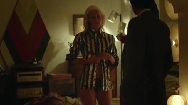 Isabel Lucas - Electric Slide