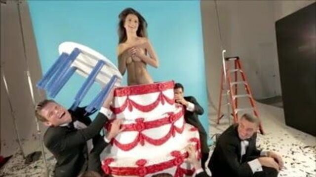 Hot Blurred By Emily Ratajkowski