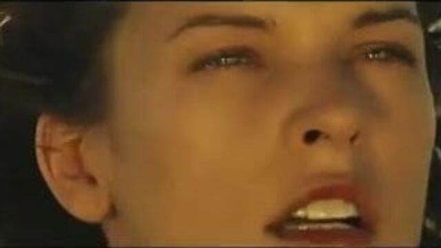 Milla Jovovich is so damn hot that the air begins to burn