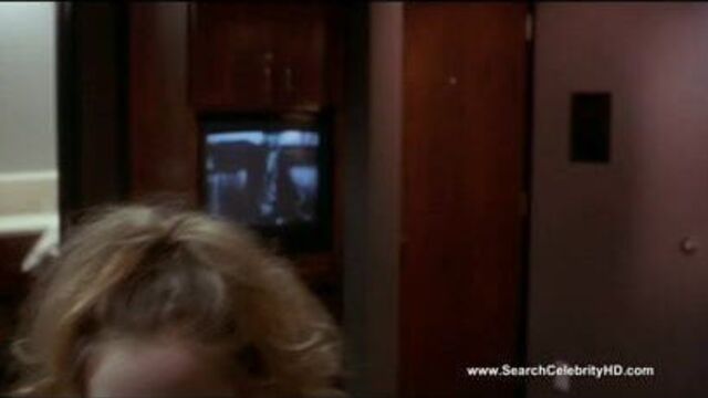 Julie Delpy nude - Zoe (1993)