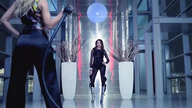 Britney Spears - Work Bitch (uncensored version)