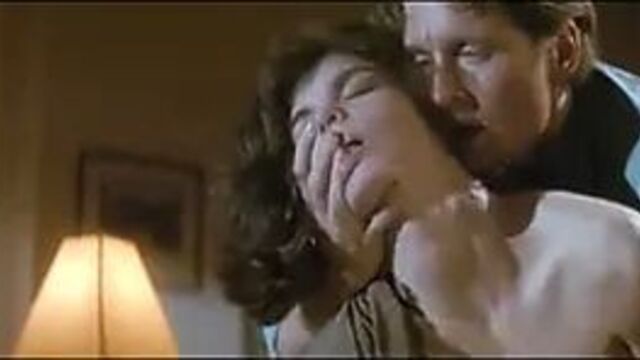 Jeanne Tripplehorn Basic Instinct