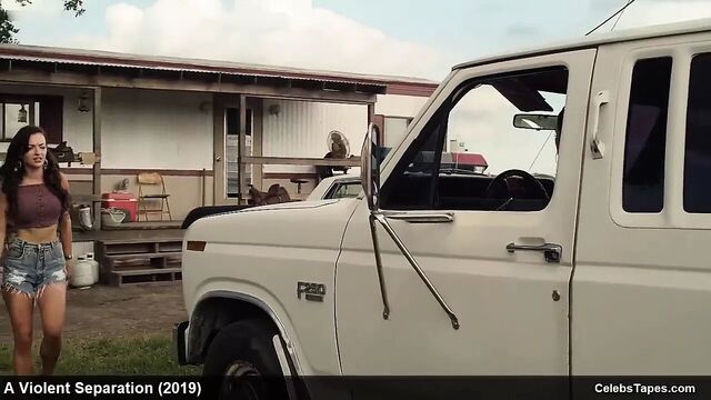 Alycia Debnam-Carey, Claire Holt & Francesca Eastwood naked