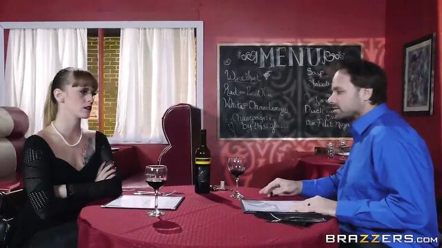 Brazzers - Ebony babe Jenna J Foxx loves white cock