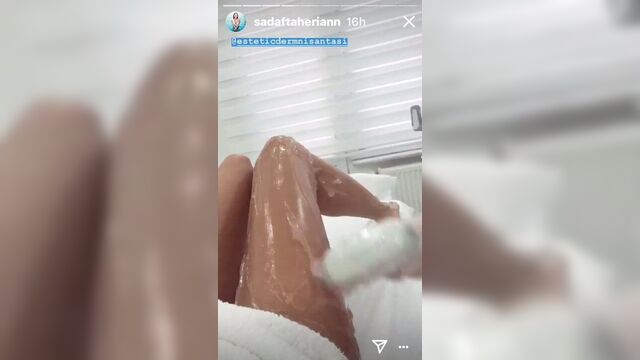 Pahaye lak zade va sexy sadaf taherian