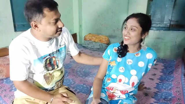 Indian bengali ajj mera mousi ki larki ayithi mujhe invitation dane uske ghar jano kousi bahane mujhe choda ke chaligayi