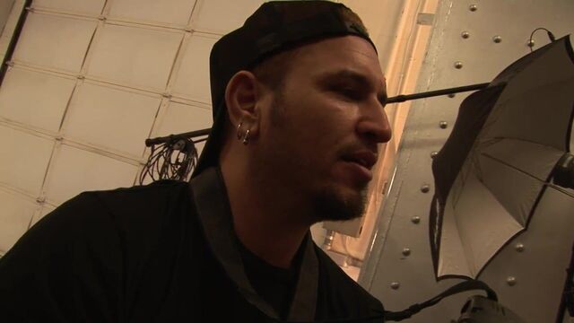 Horny couple gets filmed while they fuck in the locker room