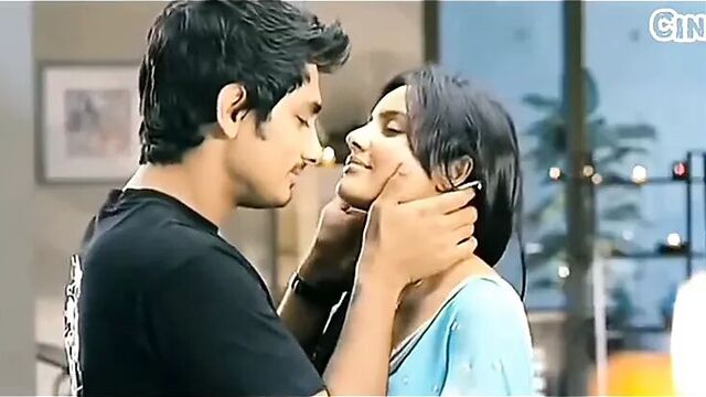 Ileane dcruz sexy kiss