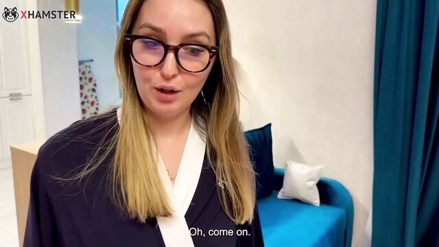 Sexy stepmom pesters stepson in a hotel room and gets his cum