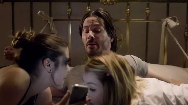 Ana de Armas, Lorenza Izzo - Knock Knock (2015)