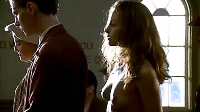 Ashely Judd and Mira Sorvino nude scene in Norma Jean