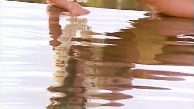 Elle MacPherson topless photoshoot