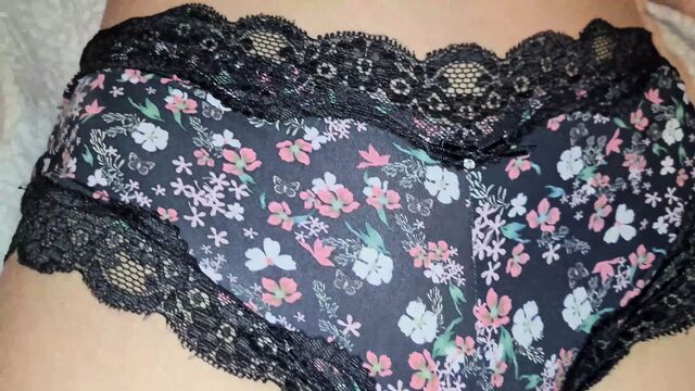 FLORAL PANTIES 4K 60FPS