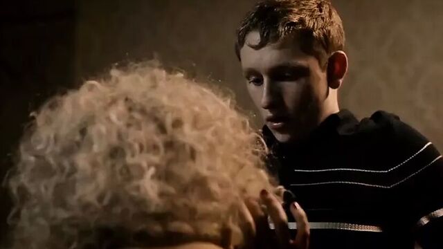 MAGGIE GYLLENHAAL TOPLESS REAL BLOWJOB