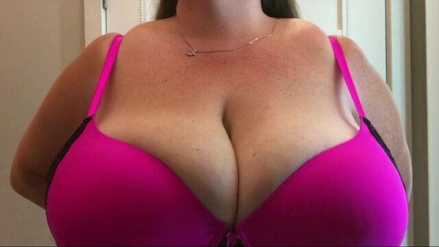 Big boobs bbw babe 22