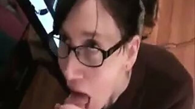 Swallows his load then thanks him