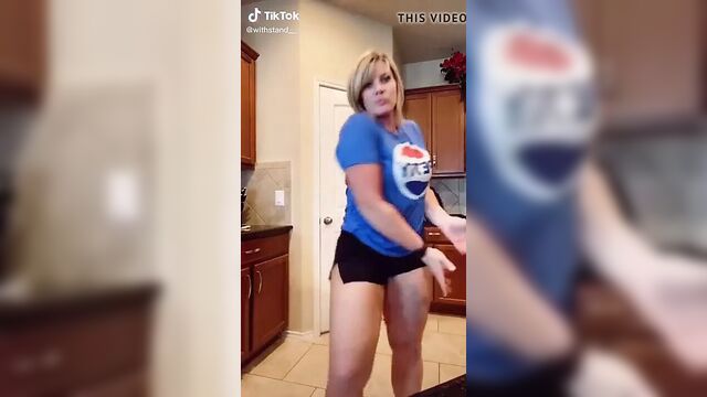 Pawg step mom on tiktok