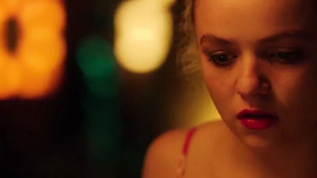 MorganSaylor Filme Branquinha 2016 Dublado 6 480P