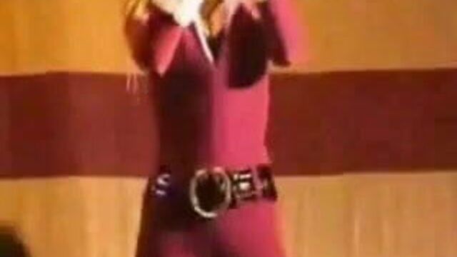 Jessica Simpson - CamelToe