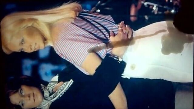 CUM ON AGNETHA FALTSKOG ASS