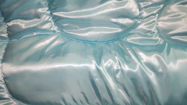 Satin quilt