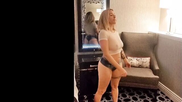 Roxxxie Blakhart's 1980s Black Cock Aerobic Workout